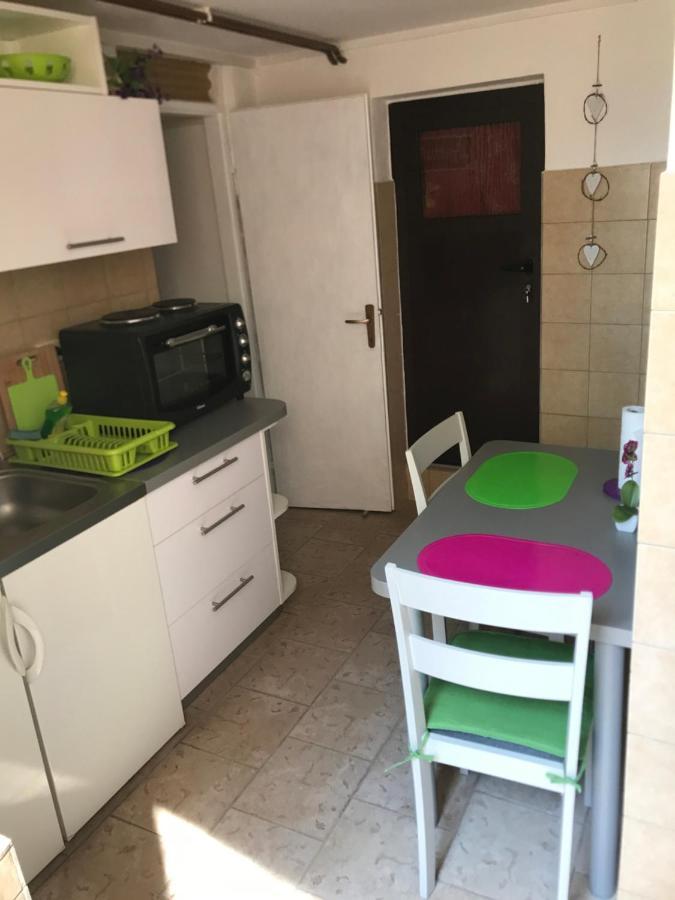Apartmani Luiza 크레스 외부 사진